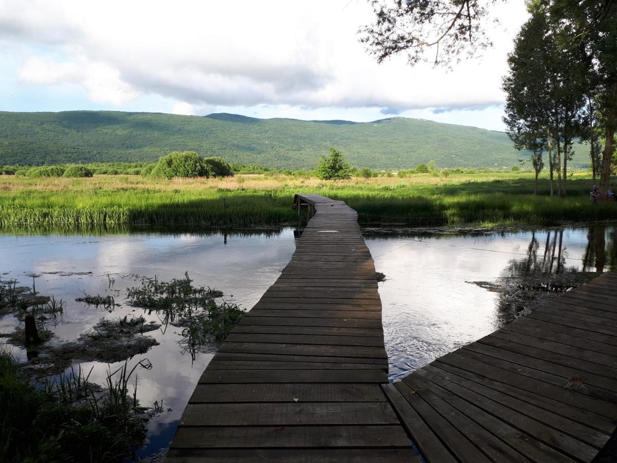 Apartman Borna Appartement Otočac Buitenkant foto